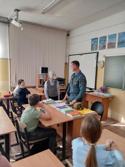 Открытые уроки культуры безопасности, приуроченные ко Дню гражданской обороны РФ.